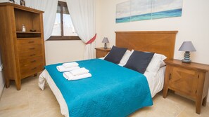 2 habitaciones, wifi gratis y ropa de cama 