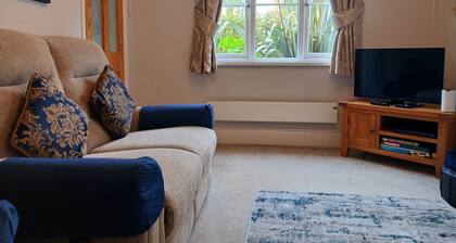 An attractive, pet friendly cottage, with enclosed south facing garden.