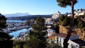 Marina - Charming 4 bed villa - large patio, outdoor kitchen, heated pool, excellent AV  (Moraira)