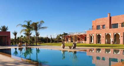 Dar Lalla Mhalla - Superb Villa 975m2 - 5ch - Domaine 2Ha palmeraie