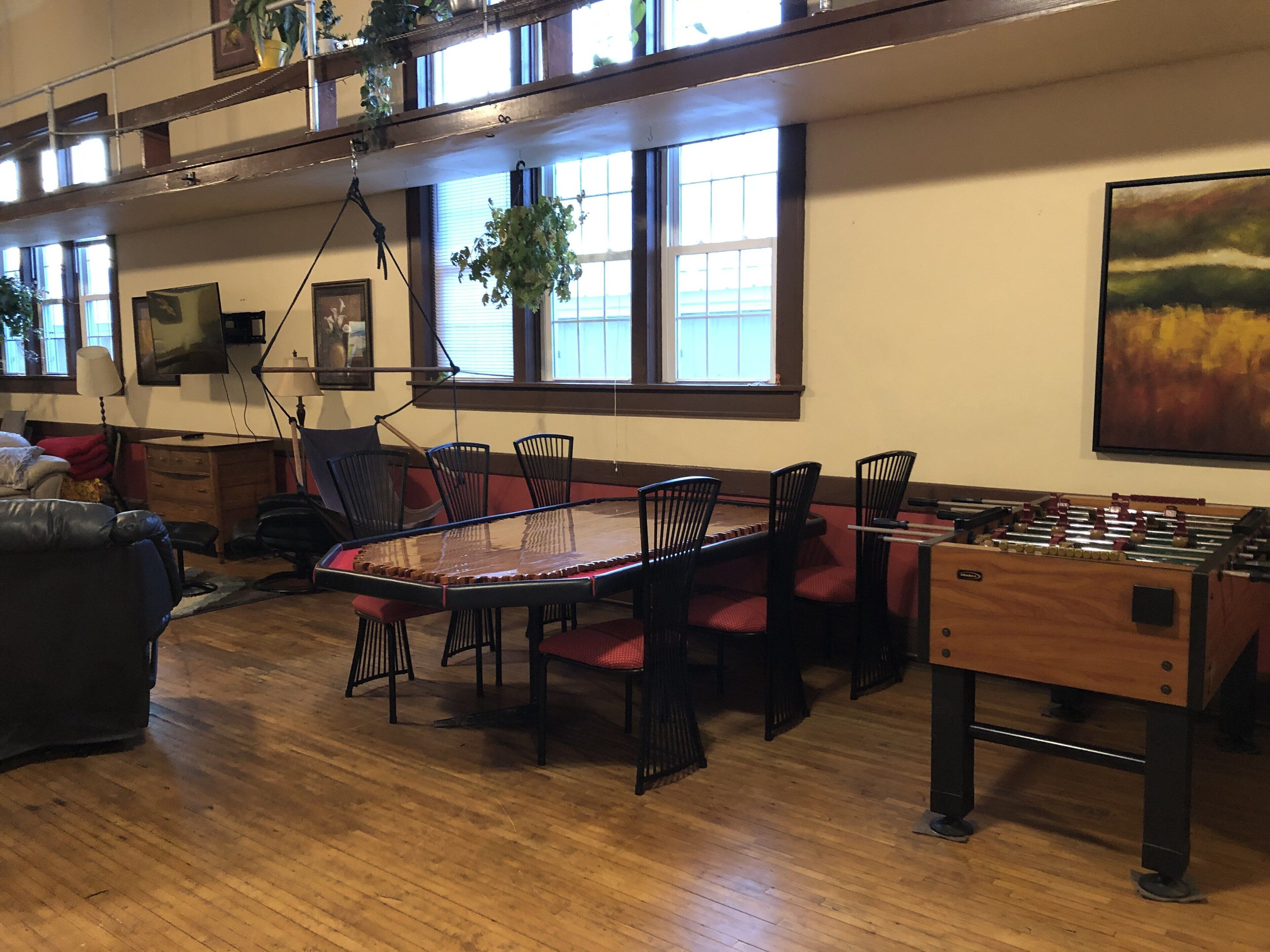 Smart TV, fireplace, video games