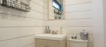 Maison Conteneur ĂlĂ©gante Petite Maison # 1 PrĂšs De Magnolia