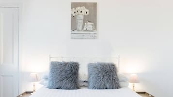 2 bedrooms, iron/ironing board, travel crib, WiFi