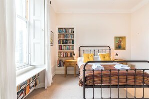 1 室のベッドルーム、アイロン / アイロン台、WiFi、ベッドシーツ