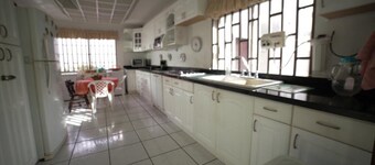 Casa V. I.P Family Hotel