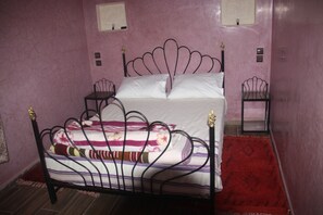 5 bedrooms, WiFi