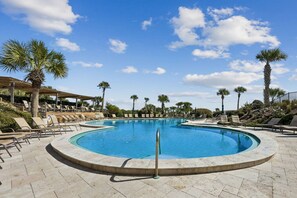 Beheizter Pool