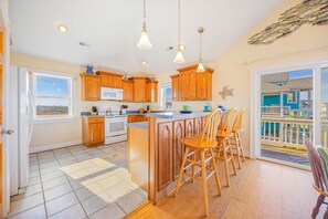 Full-sized fridge, microwave, oven, stovetop - Oceanview Dog Friendly with Private Pool, Hot Tub, Elevator, Game Room, Theater (Rodanthe)
