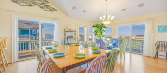 Oceanview Dog Friendly with Private Pool, Hot Tub, Elevator, Game Room, Theater