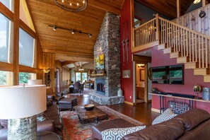 TV, fireplace, video games, DVD player