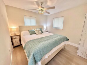 2 habitaciones, tabla de planchar con plancha, cuna de viaje y wifi 