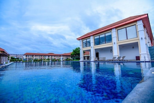 Spoorti Resort and Club
