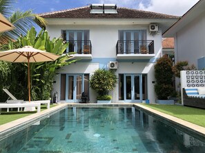 Interior entrance - Gatsby Hotel and Hostel (Pecatu)