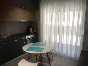 Interior - Sofie's Choice Mytilini (Lesvos)