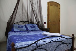 2 chambres, draps fournis