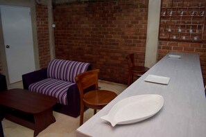 Interior - Laana Villa (Negombo)