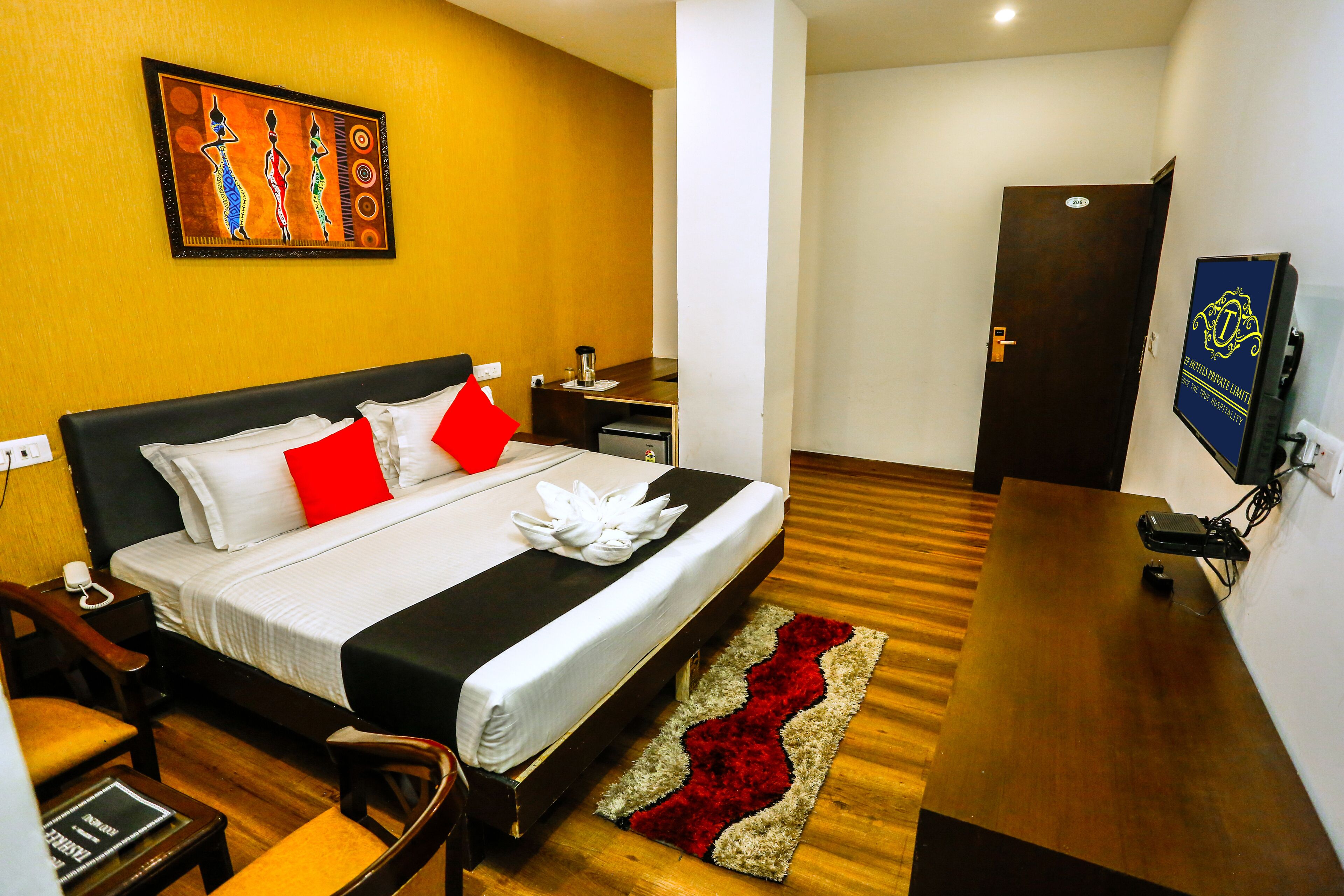 1 bedroom, premium bedding, down duvets, pillow-top beds