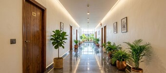 Airport Hotel Tashree
