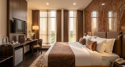 Airport Hotel Tashree
