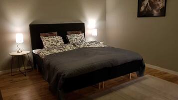 3 Schlafzimmer, Bügeleisen/Bügelbrett, WLAN, Bettwäsche