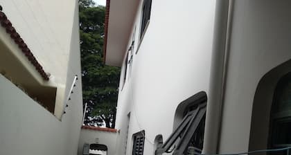 Room with two beds in pensionato in Maringá / pr