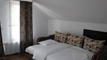 Suite Classic | Con stile personalizzato, una scrivania, insonorizzazione