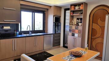 Apartment, 2 Bedrooms | Private kitchen | Full-sized fridge, microwave, oven, stovetop