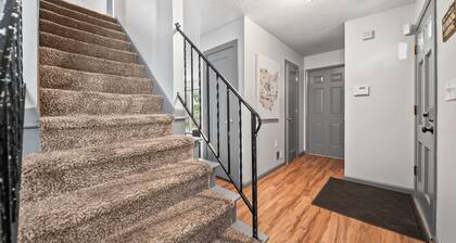 Huge New 4BR/2.5BA home w/ big back yard and deck