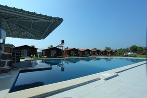 Piscine extérieure
