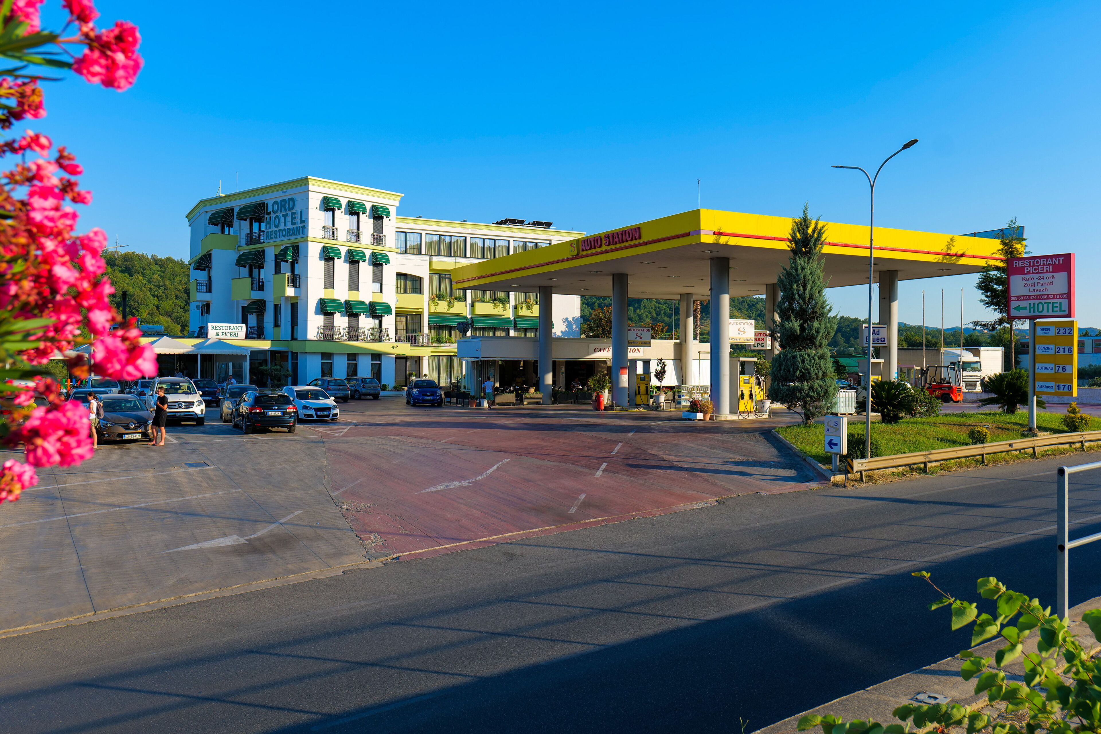 Photo - LORD Hotel