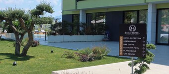 Lord Hotel & Restaurant at AutoStation