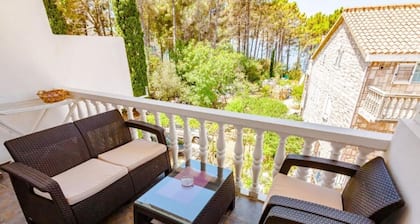 Apartment Adriatics - One-Bedroom Apartment with Sea View