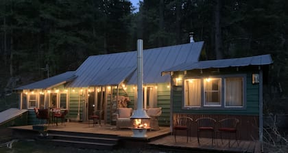 Upper Board Ranch Cabin avec accĂšs dans l'arriĂšre-pays ... AUCUN frais pour un animal domestique