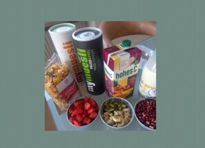 Daily buffet breakfast for a fee - Grand Apartment Allgäu (Pforzen)