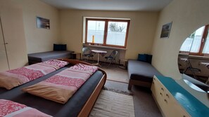 Deluxe Apartment | 3 bedrooms, premium bedding, individually decorated - Grand Apartment Allgäu (Pforzen)