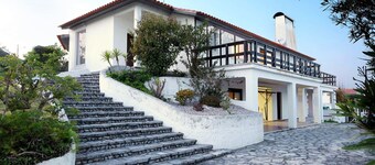 Fantastique villa de luxe avec piscine, jardin et salle de jeux