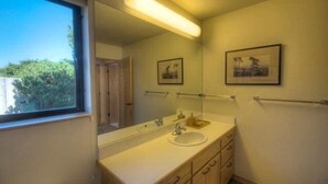 Combined shower/bathtub, hair dryer, towels - Heartsong | Dog-Friendly Home with Hot Tub (Sea Ranch)