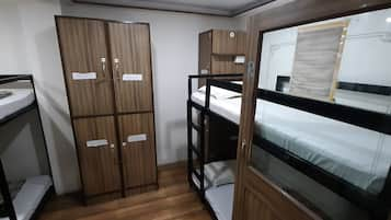 Comfort Shared Dormitory | Free WiFi