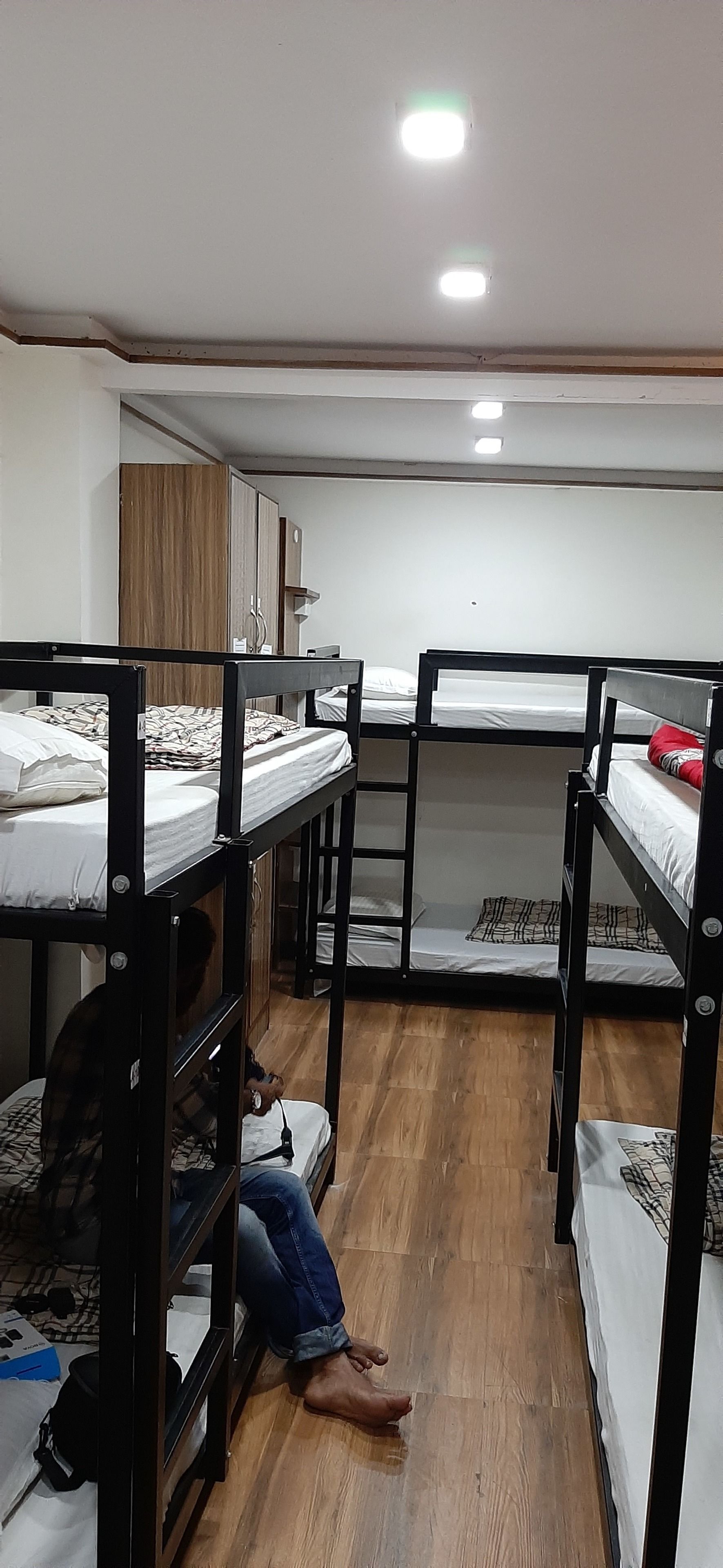 Comfort Shared Dormitory | Free WiFi