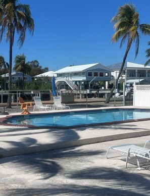 Pool - Key Largo Paradise - Beautiful Key Largo Oceanside Townhouse - 28 Day Min Rent (Key Largo)