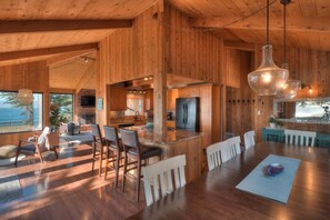 Unclassified image, 4 of 34, button - Point of View | Dog-Friendly Oceanfront Escape (Sea Ranch)