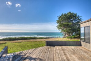 Terrace/patio - Experience ocean front living at its finest! (Sea Ranch)