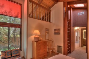 3 bedrooms, iron/ironing board, WiFi - Enjoy unobstructed ocean and sunset views (Sea Ranch)