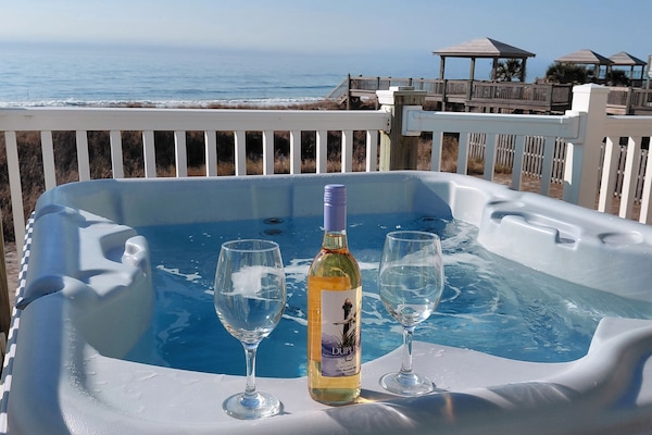 Baignoire à remous extérieure