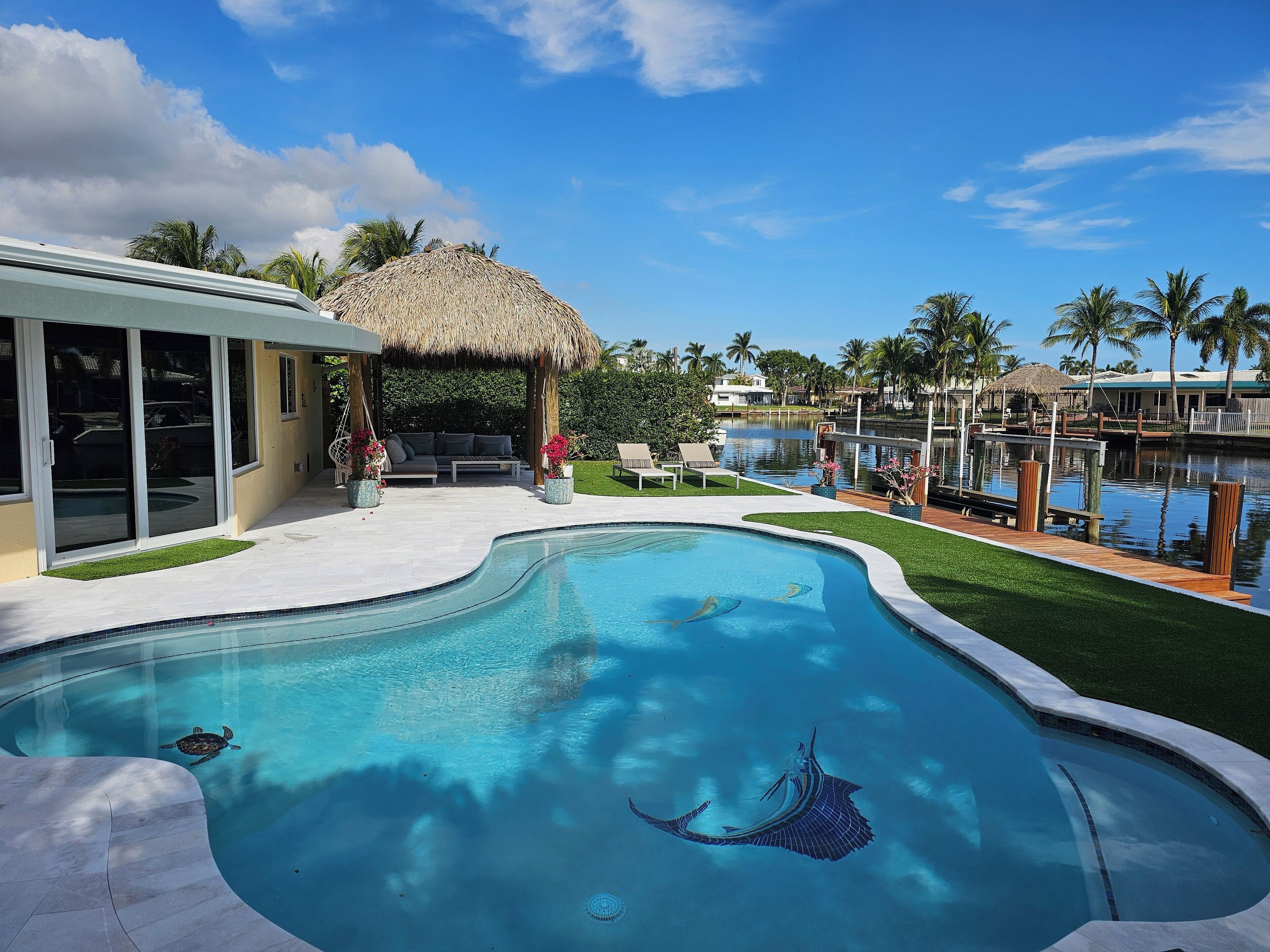 室外泳池、暖水池