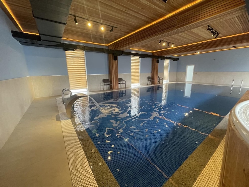 3 Star Hotels