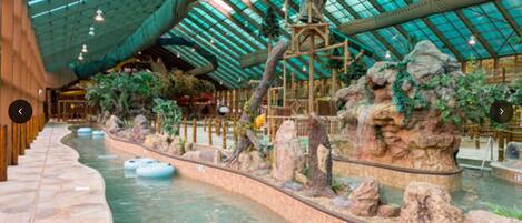 Piscine couverte, piscine extérieure