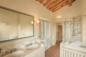 Bathtub, hair dryer, bidet