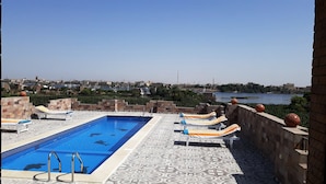 Outdoor pool - Nile Panorama (Luxor)