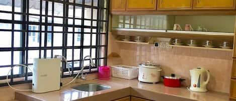 타운홈, 침실 3개 (Townhouse) | 전용 간이 주방 | 냉장고, 쿡탑, 전기 주전자, 조리 도구/접시/주방 기구